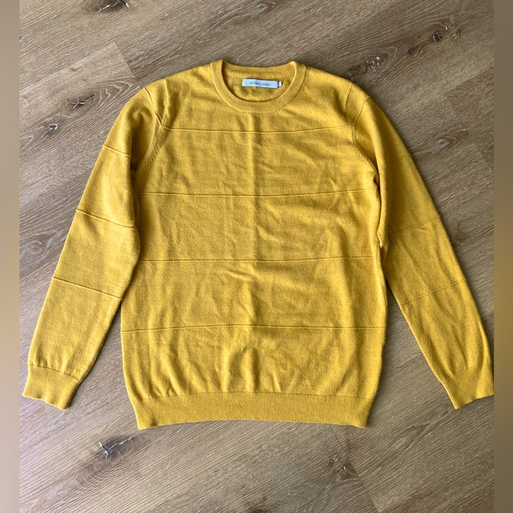Stitches & Stripes Women Yellow Sweater Size XS Very Beautiful Good Condition